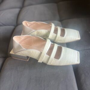 LOST IN ECHO Chic Cream Strappy Women's Heels